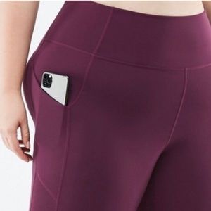 Pocket Leggings!!! - Burgundy - Game changer!